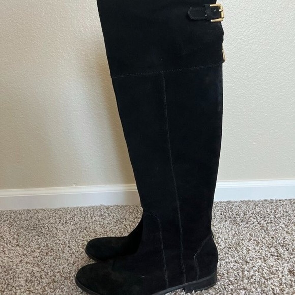 Boots With The Back Zipper Size 7 - Picture 3 of 9